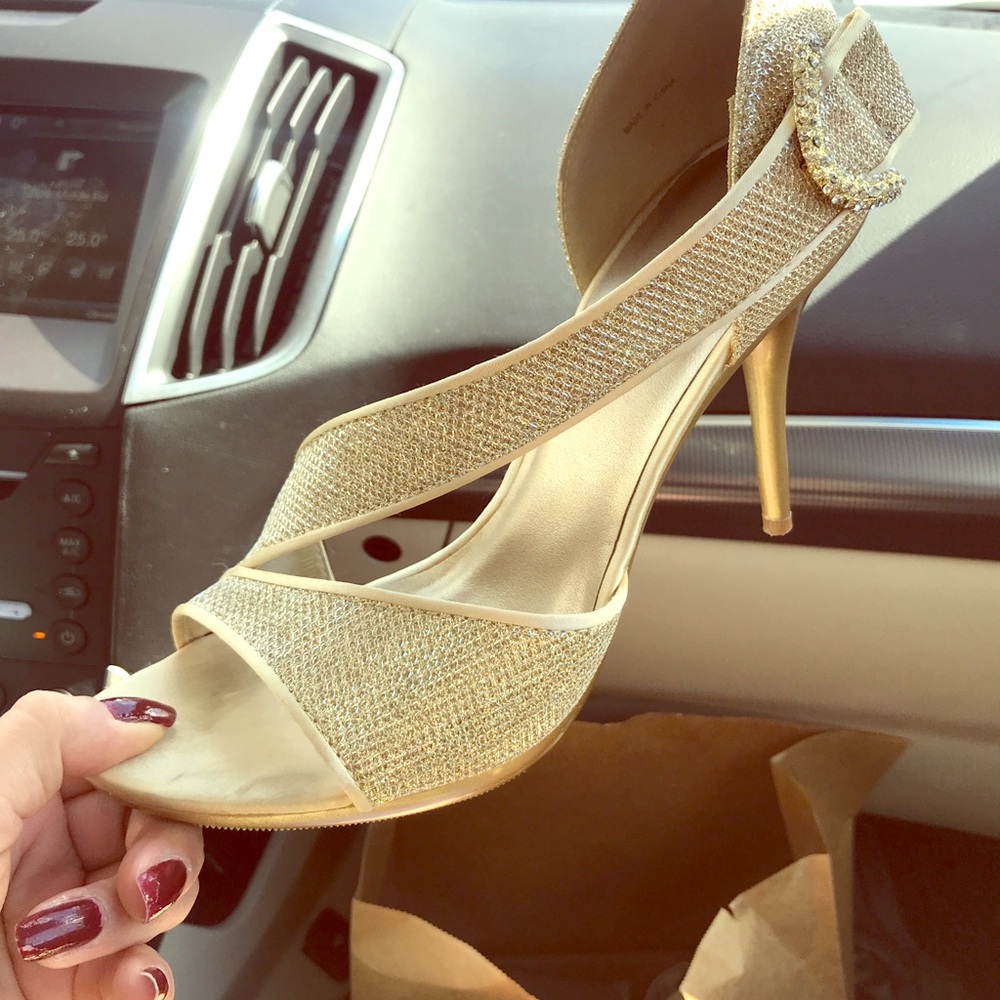 Women’s shoes